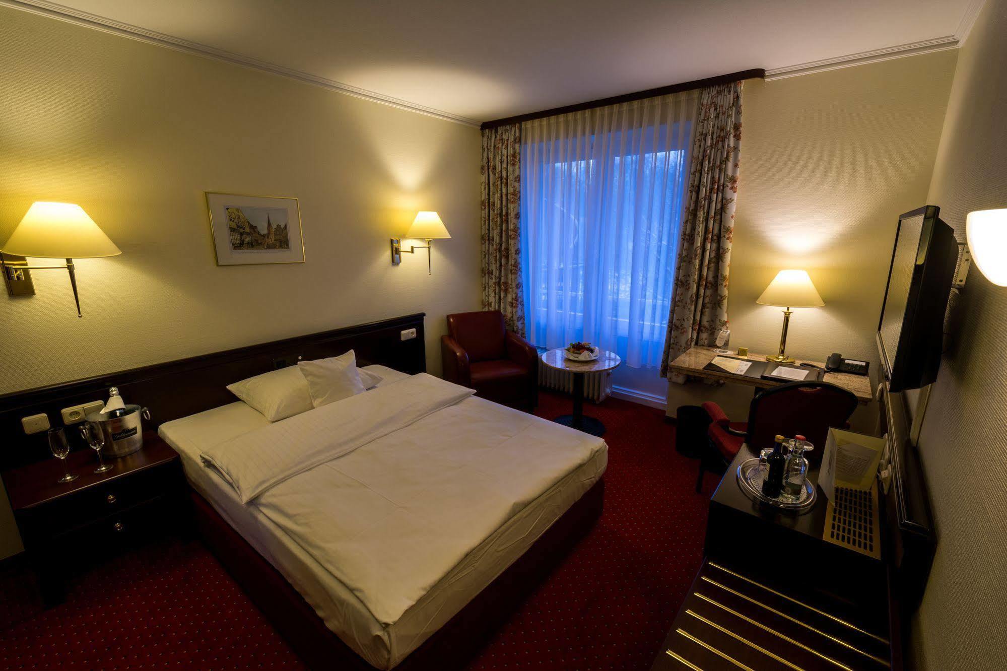 Sachsenwald Hotel 4*